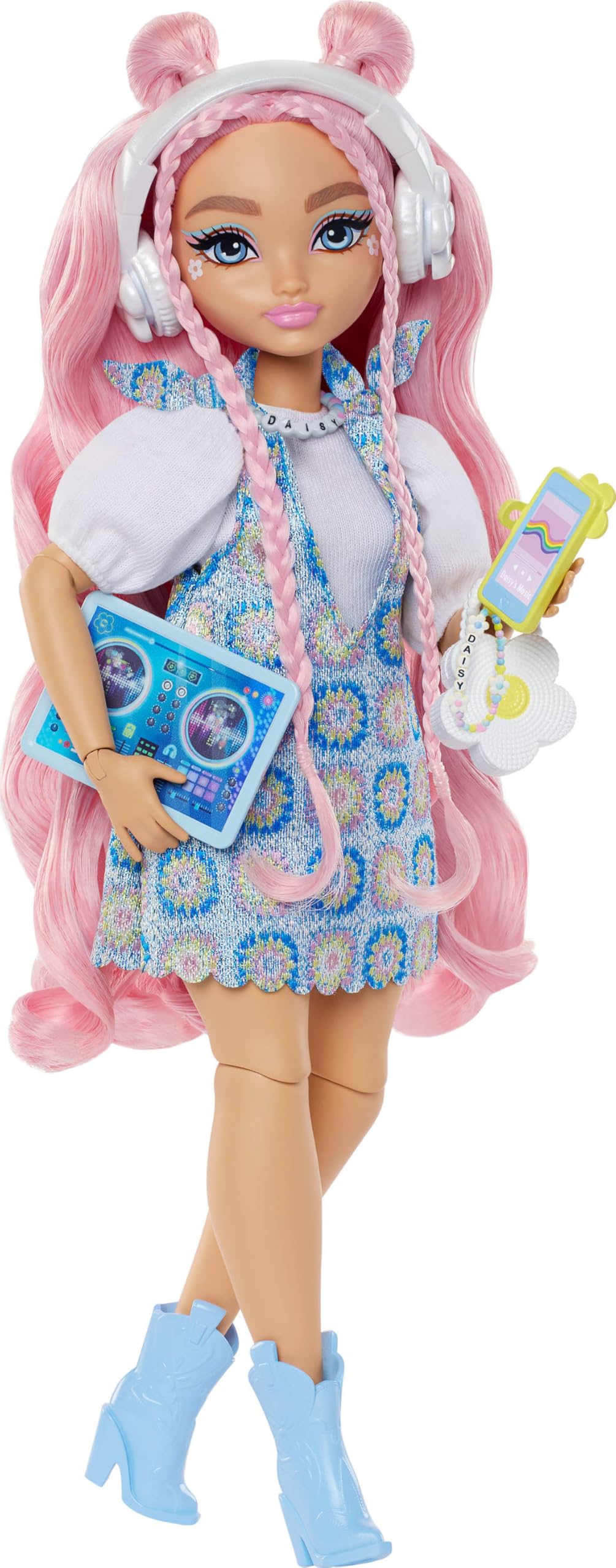 Barbie Dream Besties Daisy Jean fashion doll with wavy pink hair, removable outfits, and DJ-themed accessories.