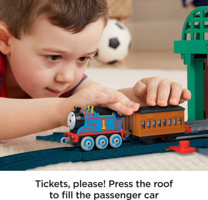 Thomas & Friends Diecast Train & Track Set Knapford Station 2-in-1 Playset & Storage Case for Preschool Kids Ages 3+ Years, HGX63