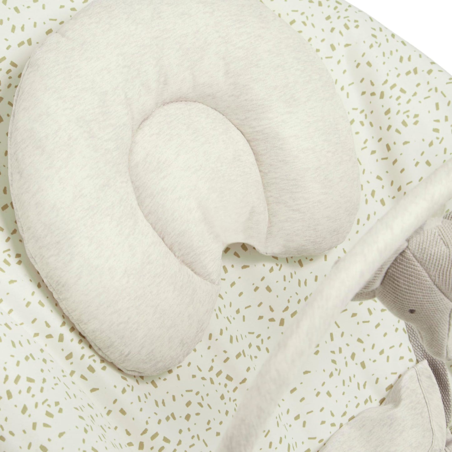 Mamas & Papas Vibrating Musical Capella Baby Bouncing Cradle - Born to be Wild