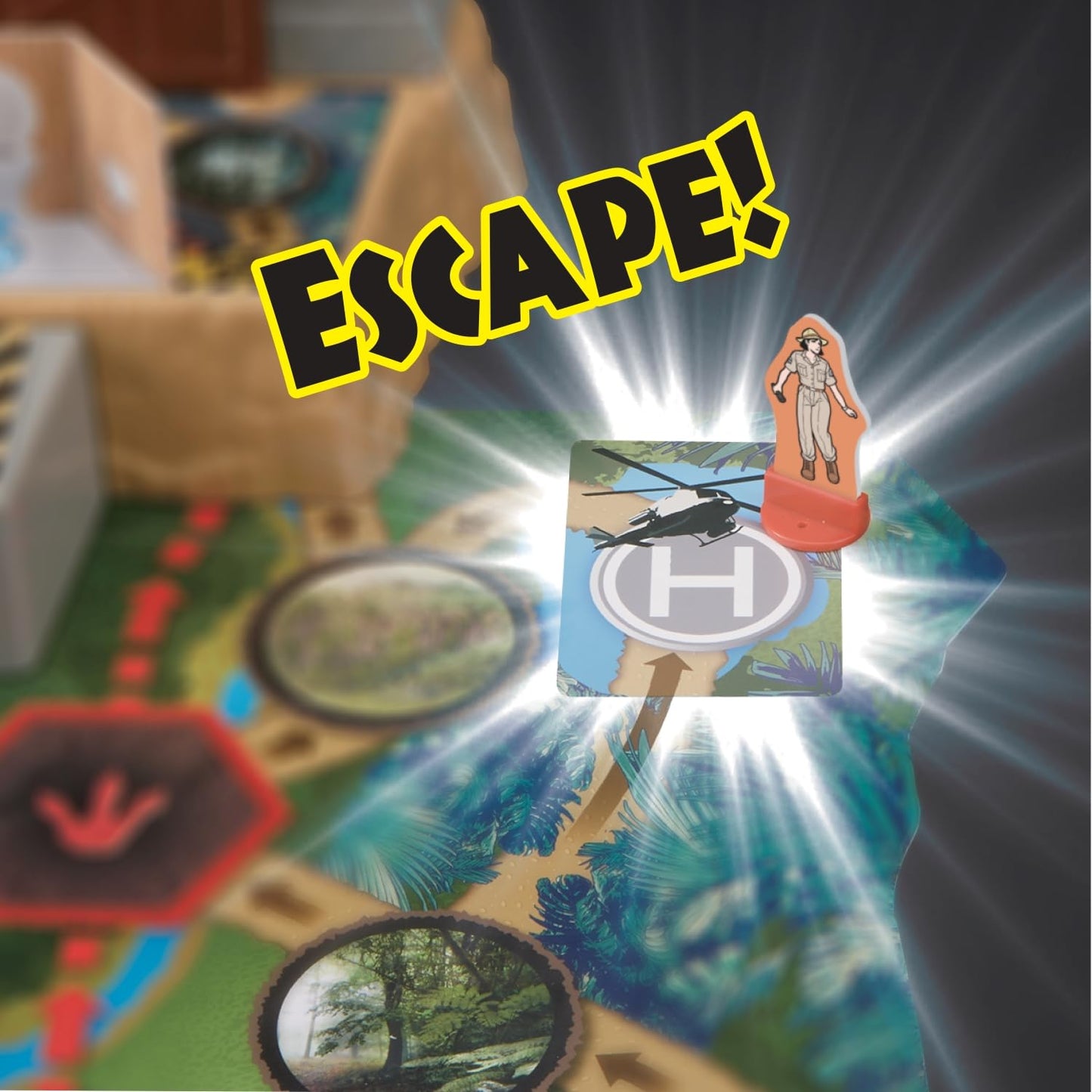 EPOCH Games - 7514 Jurassic World T-Rex Panic - Action Game