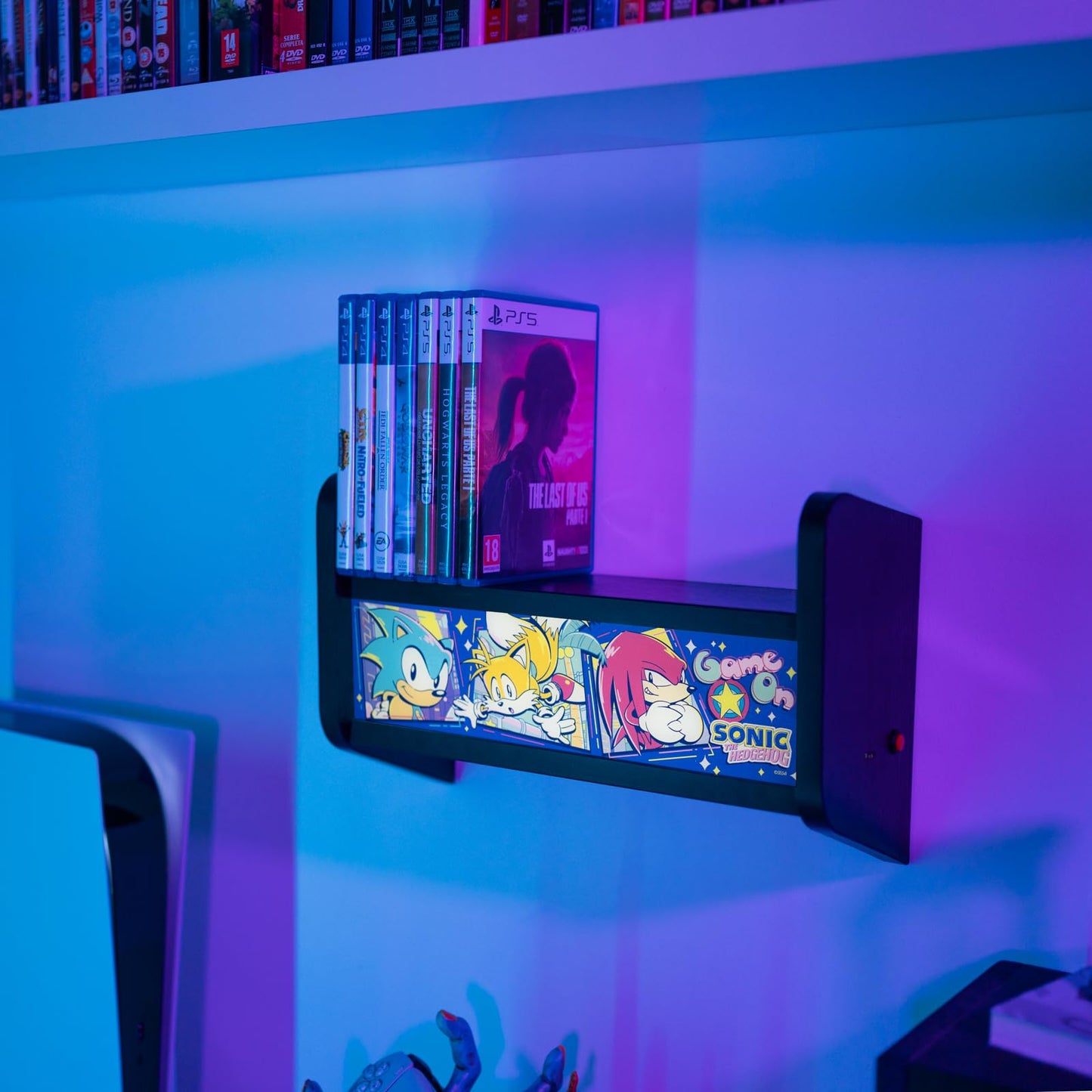 Grupo Erik USB Lamp & Shelf - Sonic The Hedgehog Gifts | Mini Arcade Machine Wall Shelf, Wall Light USB, Mood Light | Gamer Gifts, Gaming Setup Accessories, Sonic Gifts