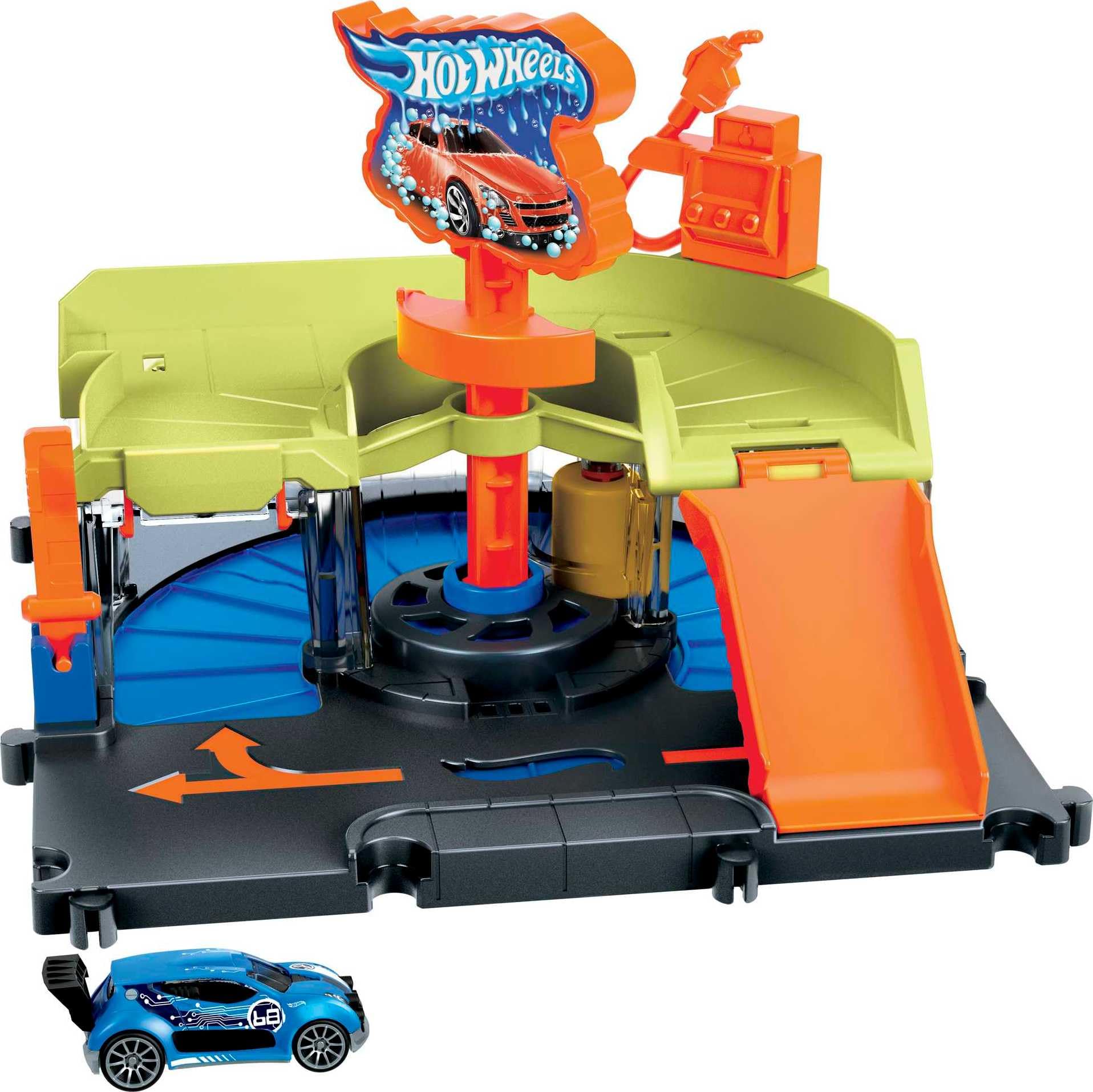 Hot Wheels City Downtown Express Car Wash playset with foam roller and drying flaps, featuring 1:64 scale vehicle.