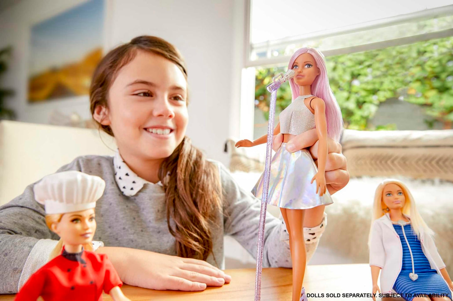 Barbie Pop Star Doll with pink hair, iridescent skirt, and microphone, perfect for imaginative play for ages 3 to 7.