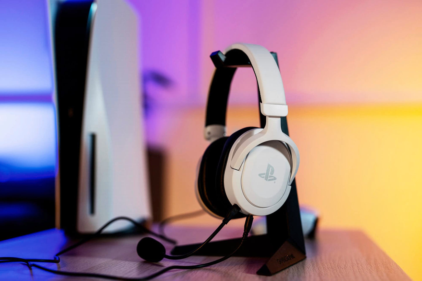 Trust Gaming GXT 498W Forta [Officially Licensed for PlayStation 5] Sustainable Gaming Headset for PS5 / PS4, 1.2m Cable, 50mm Drivers, Detachable Microphone, Wired Over-Ear Headphones - White