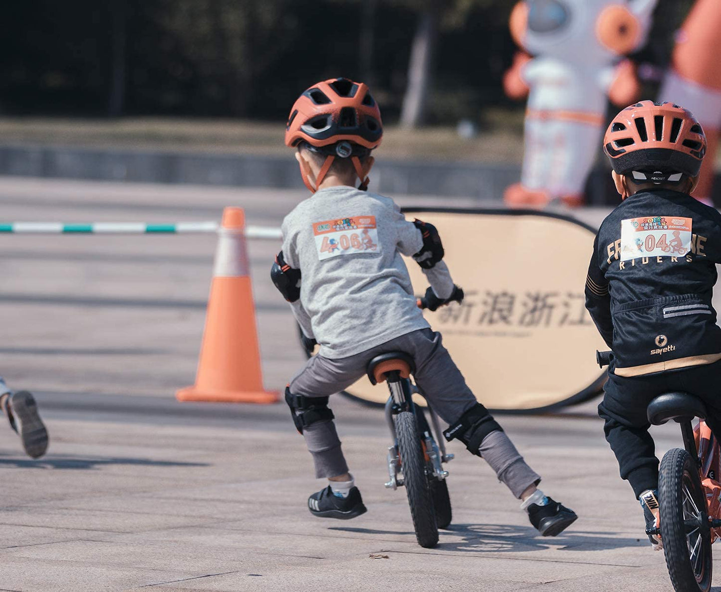 ROCKBROS Kids Full Face Bike Helmet Kids Helmet Toddler Bike Helmets Full Face Protective Safety Helmet for MTB Skateboarding Scooter Roller Skating Cycling S: 48-52 cm, M: 55-58 cm