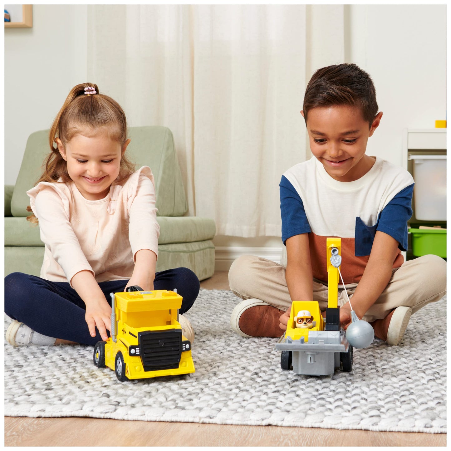 PAW Patrol, Rubble 2-in-1 Transforming X-Treme Truck with Excavator Toy, Crane Toy, Lights and Sounds, Action Figures, Kids’ Toys for Ages 3 and up