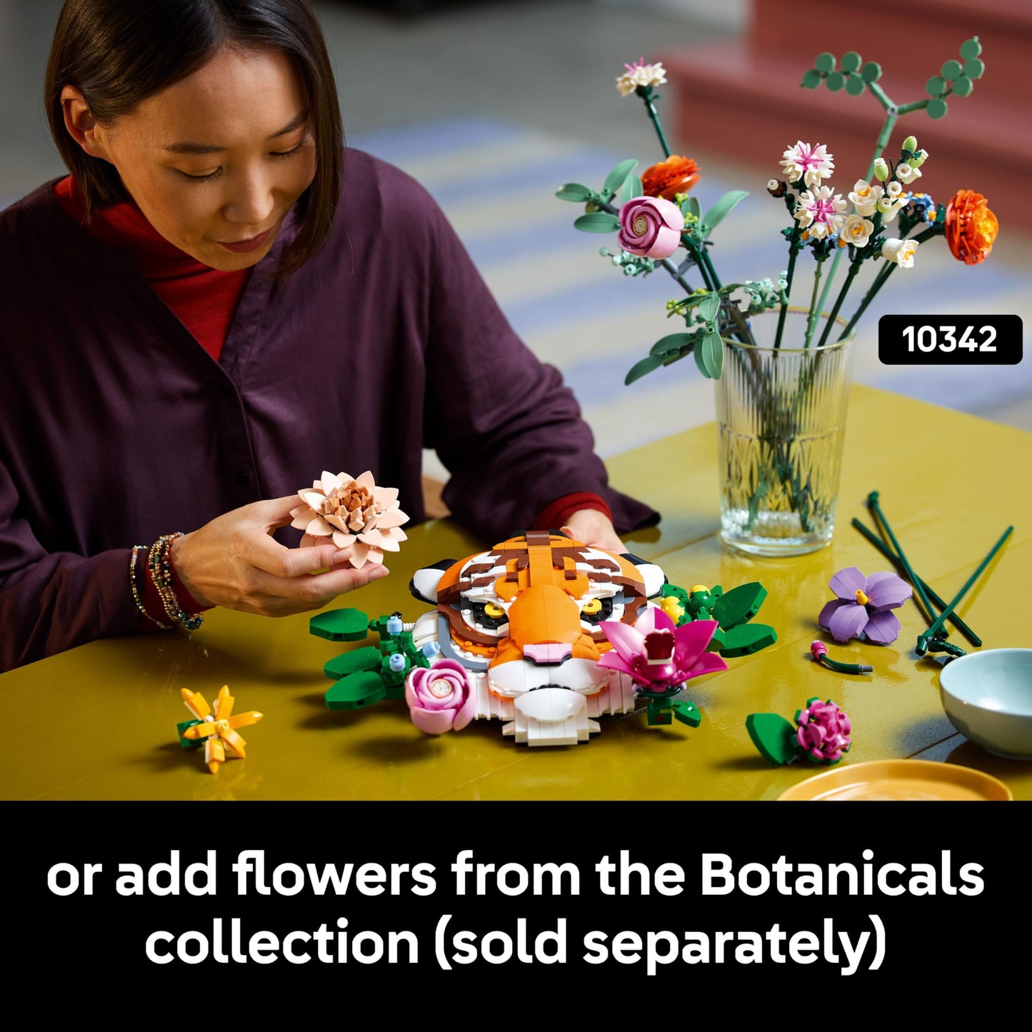 LEGO Art The Fauna Collection 31217 Tiger buildable 3D animal painting with decorative flowers for home or office decor.
