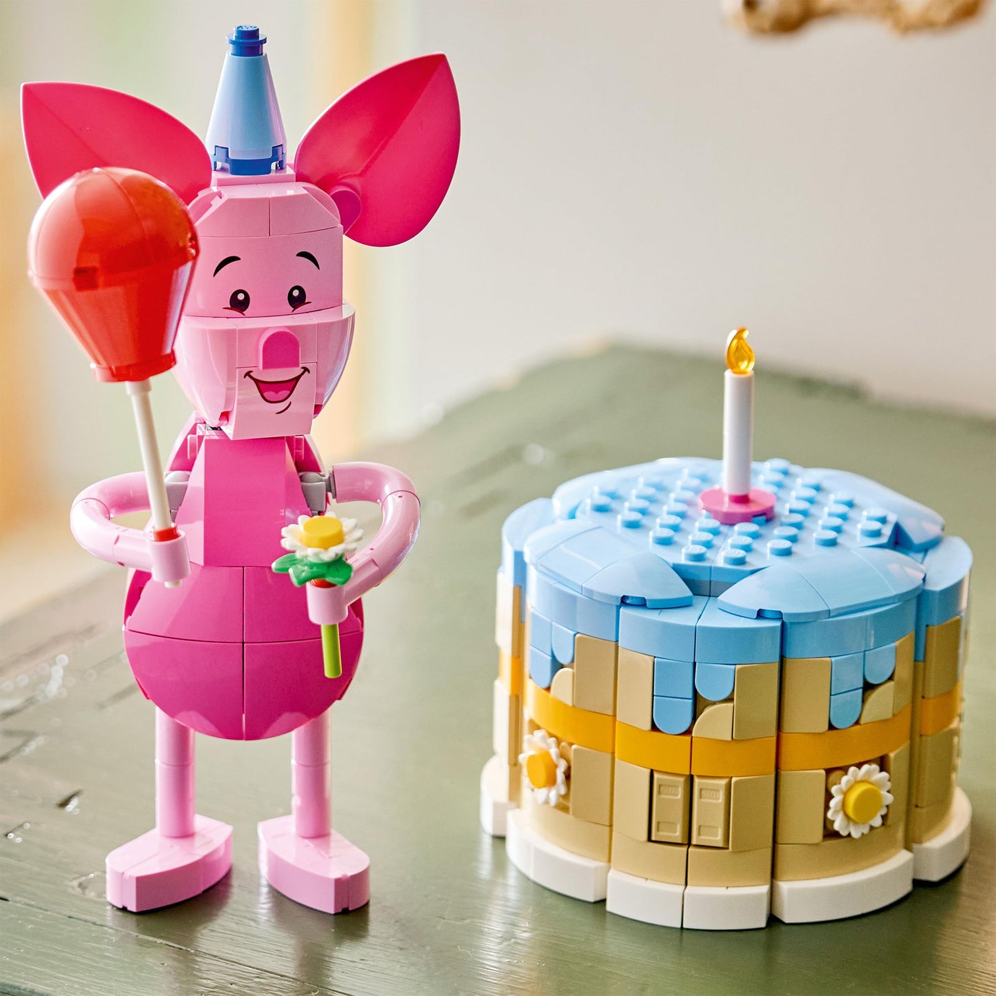 LEGO | Disney Piglet's Birthday Fun - Building Toy w/Cute Animal Figure, Birthday Cake & Collectible Minifigure - Gift Idea for 9+ Year Old Girls & Fans - 43305