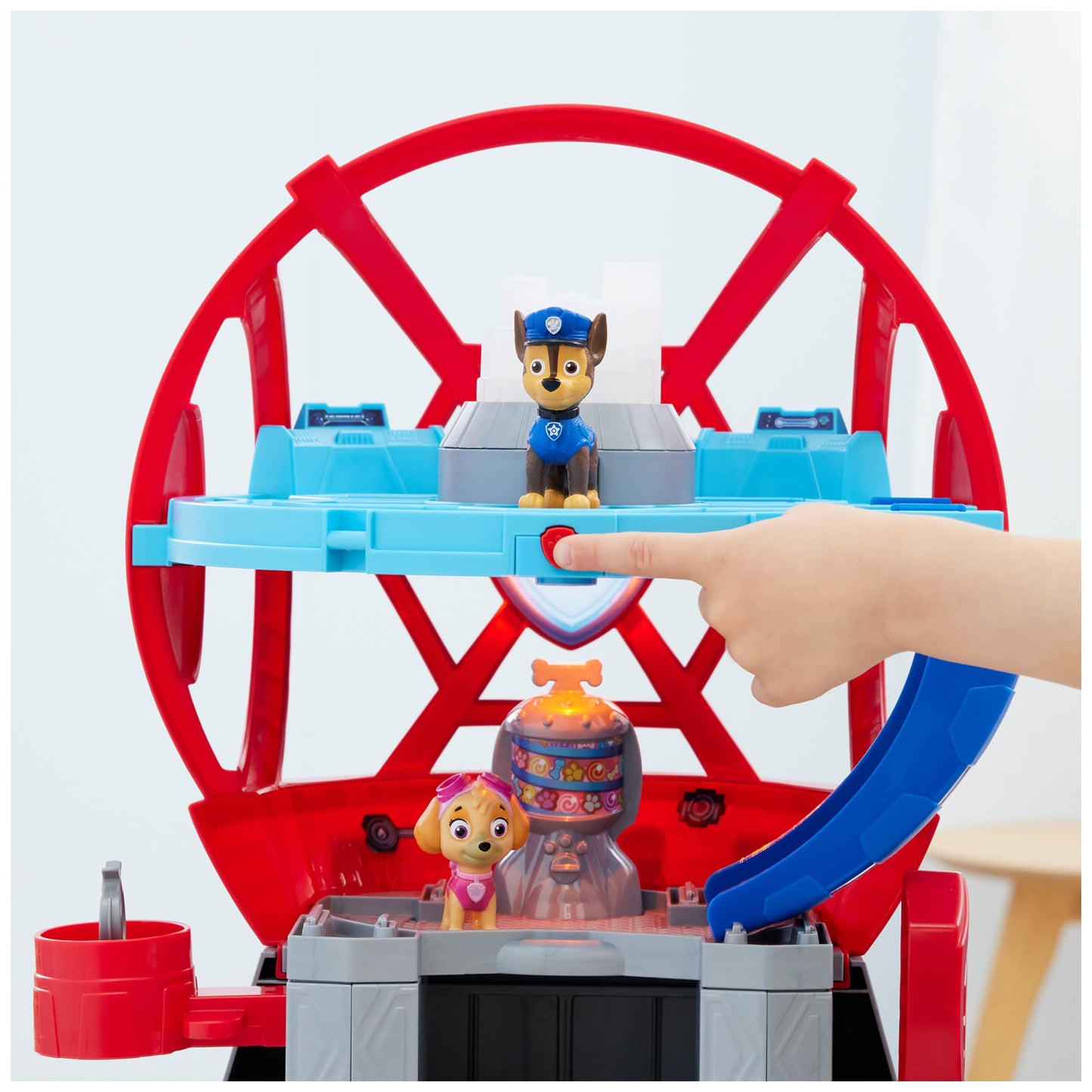 PAW PATROL: The Mighty movie, XXL headquarters from the movie, 91 cm high, includes 2 toy figures and 1 base vehicle, light and sounds, toy suitable for children from 3 years