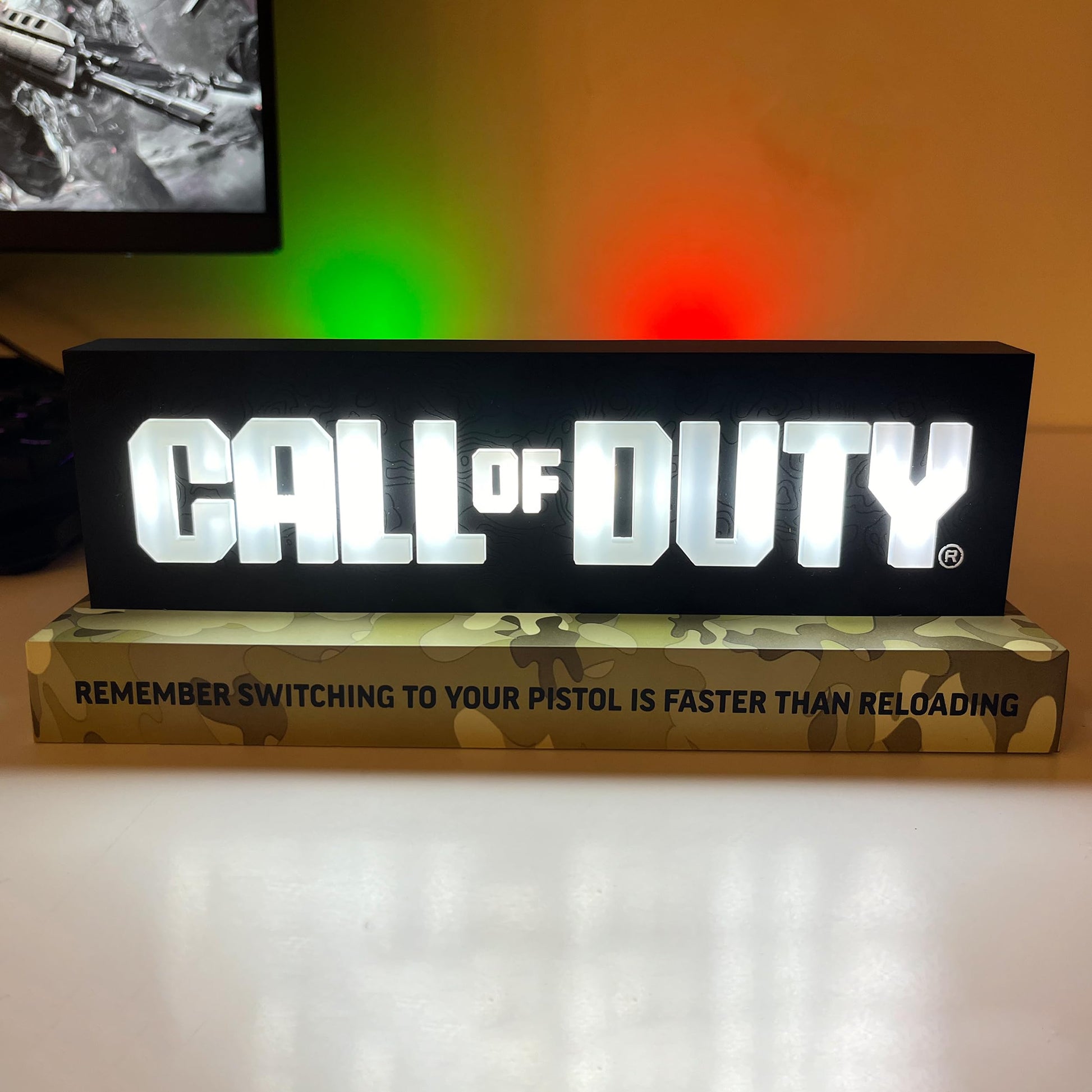 Neamedia Call of Duty logo LED lamp, official licensed gaming decor, ideal for living room or office, compatible with consoles and PC