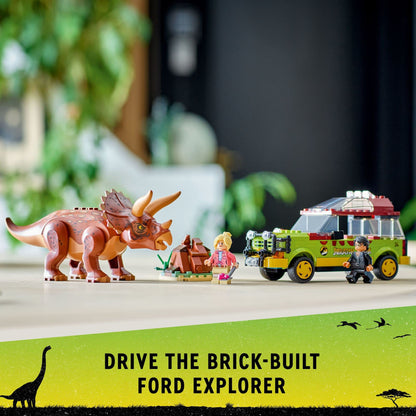 LEGO Jurassic Park Triceratops Research 76959 Jurassic World Toy Building Set; Fun Birthday Gift for Kids Aged 8 and Up, Featuring a Buildable Ford Explorer Car Toy, Dinosaur Figure and 2 Minifigures