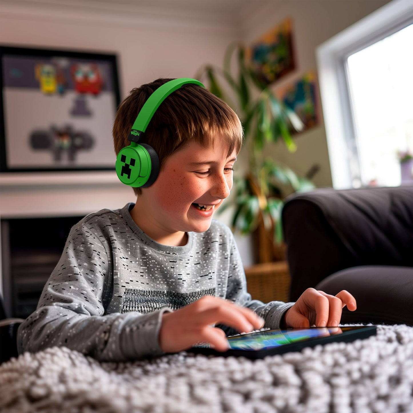 OTL Technologies MC1231 Minecraft Kids Wireless Headphones - Green