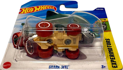 Hot Wheels - Shark Bite - JBC31 - TH - Treasure Hunt - Experimotors 10/10 - Shark Car with Moving Mouth, Green/Chrome Design in 1:64 Scale - Mattel 2025 (229/250) - 1:64