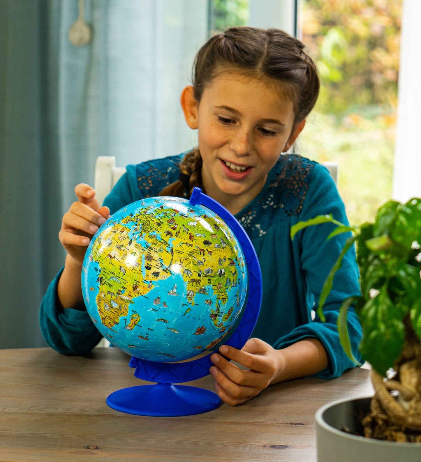 Ravensburger Children's World Globe 3D Jigsaw Puzzle for Kids age 6 Years Up - 180 Pieces - No Glue Required - Educational Gifts for Children