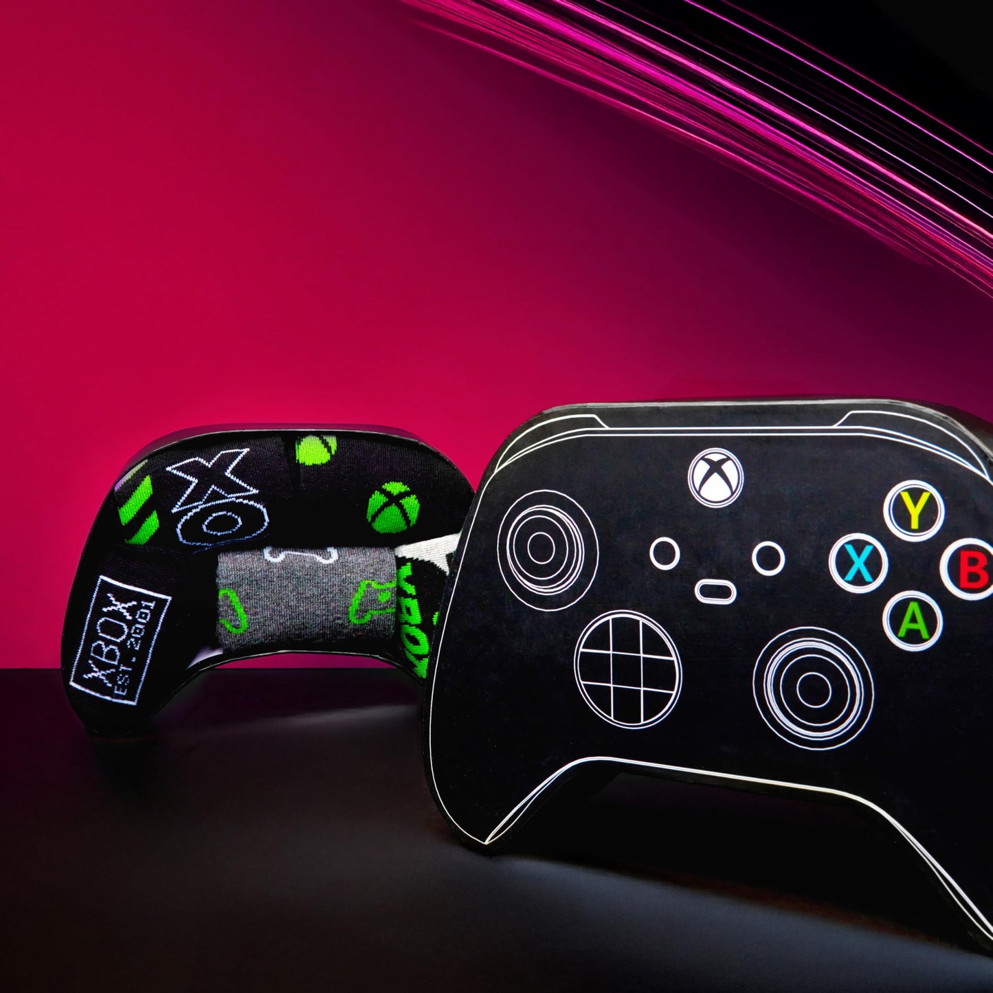 Xbox Socks for Boys & Teens, 5 Pack of Calf Length Socks, Soft Breathable School Sports Casual, Gamer Gifts for Boys