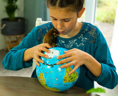 Ravensburger Children's World Globe 3D Jigsaw Puzzle for Kids age 6 Years Up - 180 Pieces - No Glue Required - Educational Gifts for Children