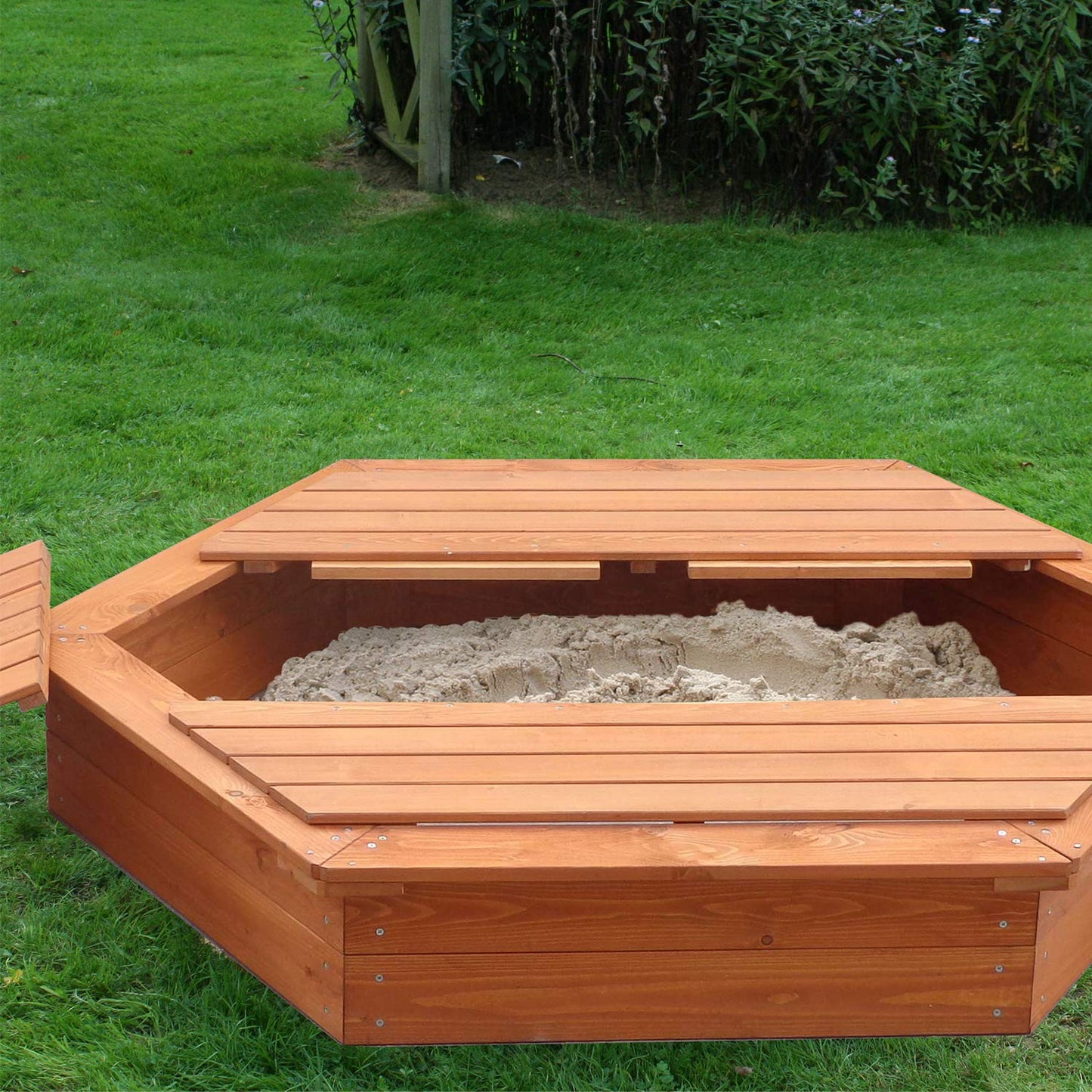 Garden Games Large Hexagonal Wooden Sandpit with Lid- Children's Sandpits