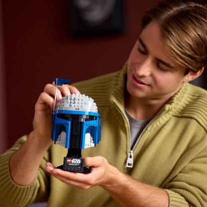 LEGO Star Wars 75408 Jango Fett Helmet model kit with stand, nameplate, and adjustable rangefinder for adults.