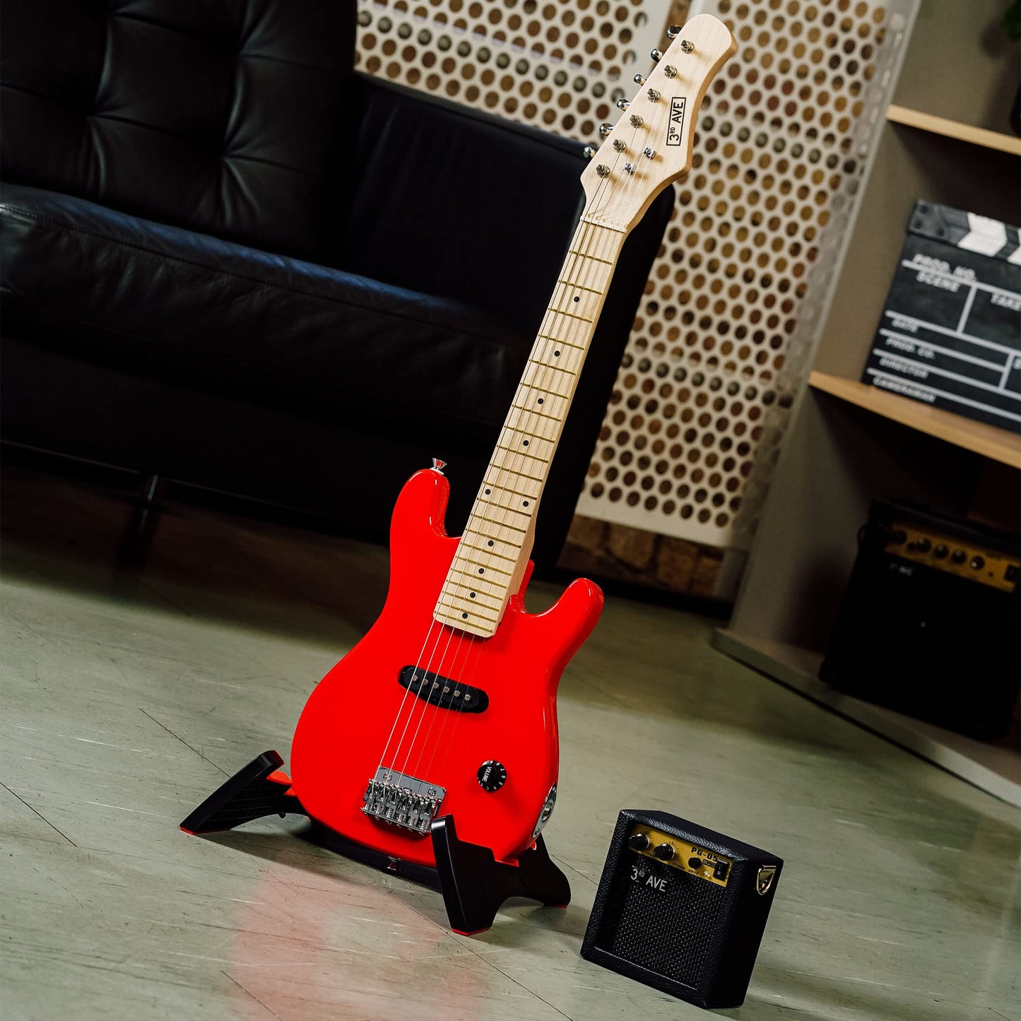 3rd Avenue 1/4 size kids electric guitar pack in red with 5W portable amp, cable, gig bag, picks, strap, and beginner-friendly features.