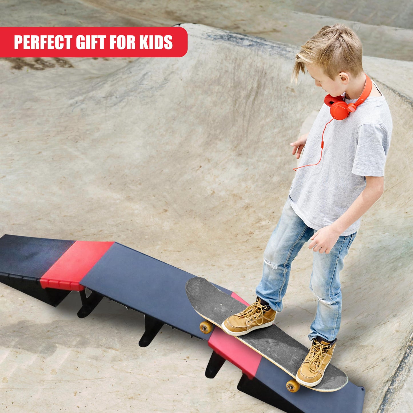 The Magic Toy Shop Skate Ramp Set - 6 Assembly Variations, Red & Black, Anti Slip, Modular & T-Lock System, Easy Setup - Outdoor Adventure for Kids with Bikes, Scooters, Skateboards, RC Cars