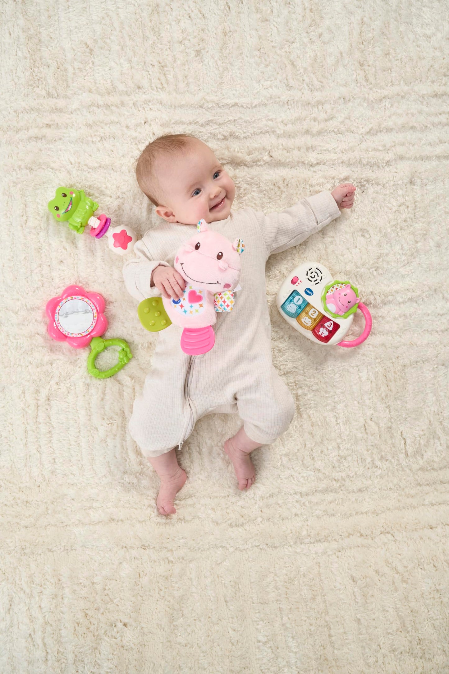 VTech My First Gift Set New Baby Gifts | Newborn Baby Toys Including Hippo Animal Plush, Baby Teether, | 0, 6, 12 Months + for Boys & Girls, Pink, English Version,Box size: 40 x 30.5 x 7.8cm