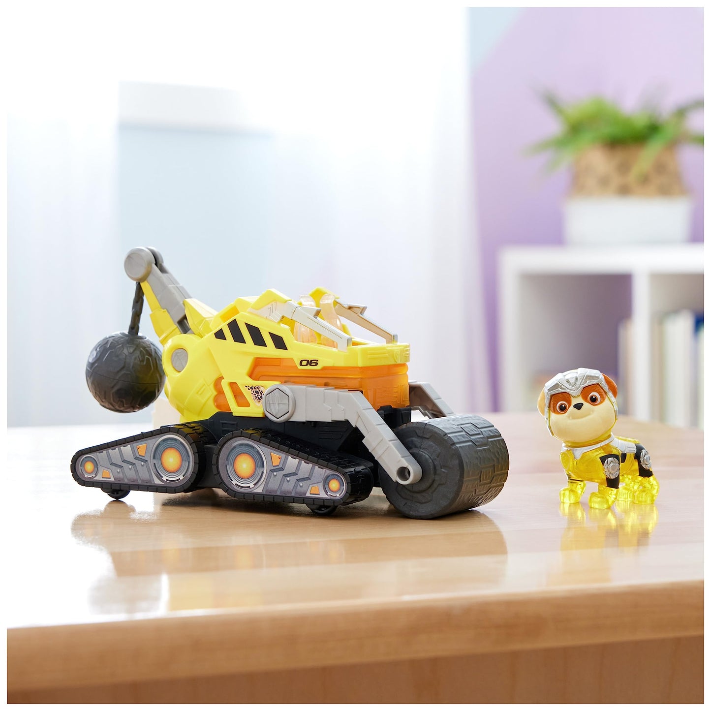 Paw Patrol: The Mighty Movie, Construction Toy Truck with Rubble Mighty Pups Action Figure, Lights and Sounds, Kids’ Toys for Boys and Girls 3+