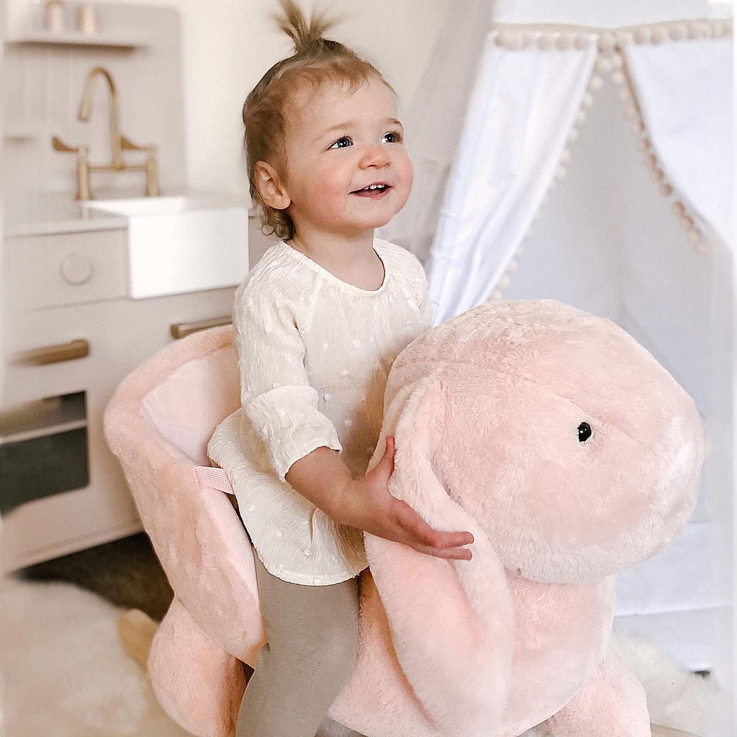 HOMCOM Kids Rocking Rabbit, Plush Rocking Horse Ride-On w/Sound, Wood Base, Seatbelt, for Ages 18-36 Months, Pink