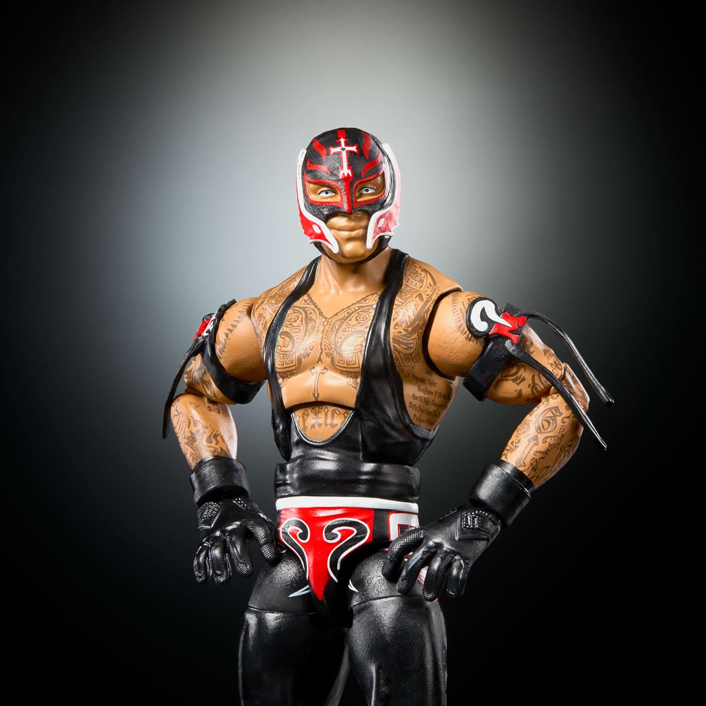 Mattel WWE Elite Collection Top Picks Action Figure & Accessory Set, Rey Mysterio 6" Collectible with Interchangeable Hands, Ring Gear and 25 Articulation Points