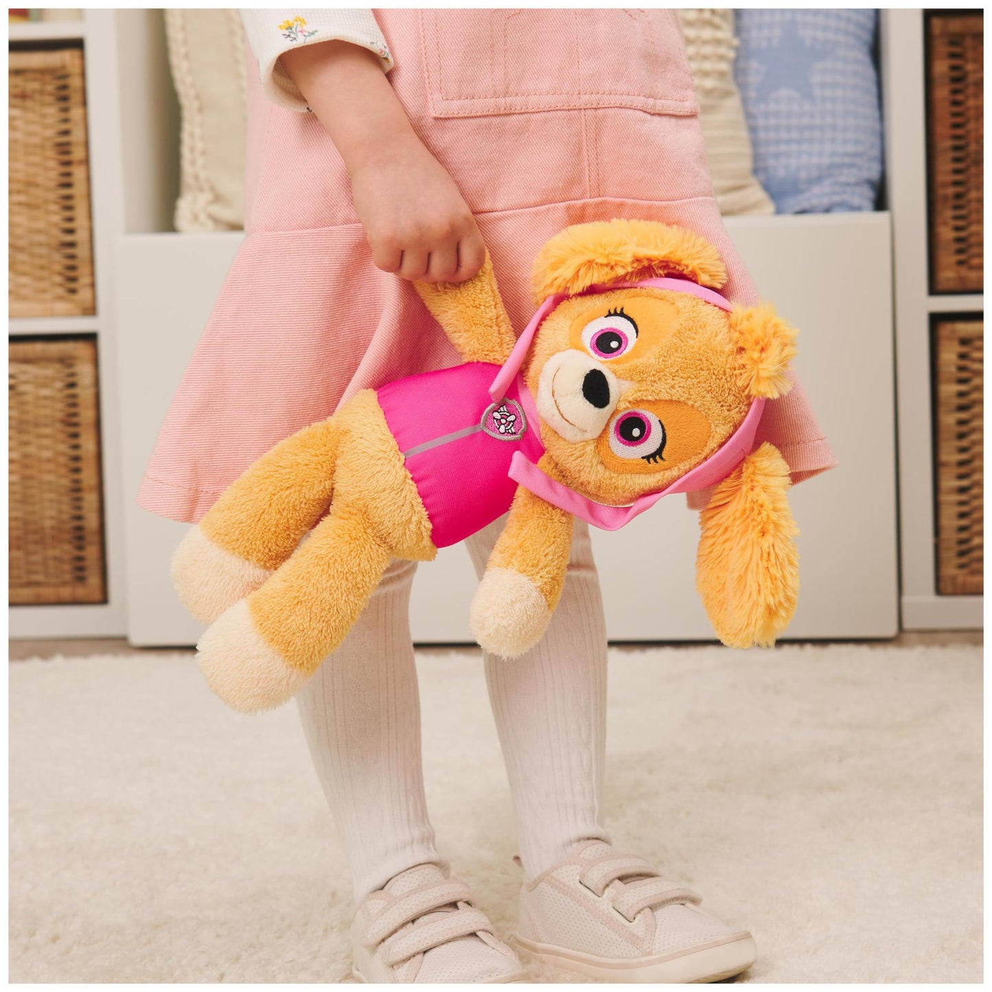 GUND PAW Patrol Official Skye Take-Along Buddy Plush Toy, Premium Stuffed Animal for Ages 1 and Up, Pink/Brown, 33.02cm