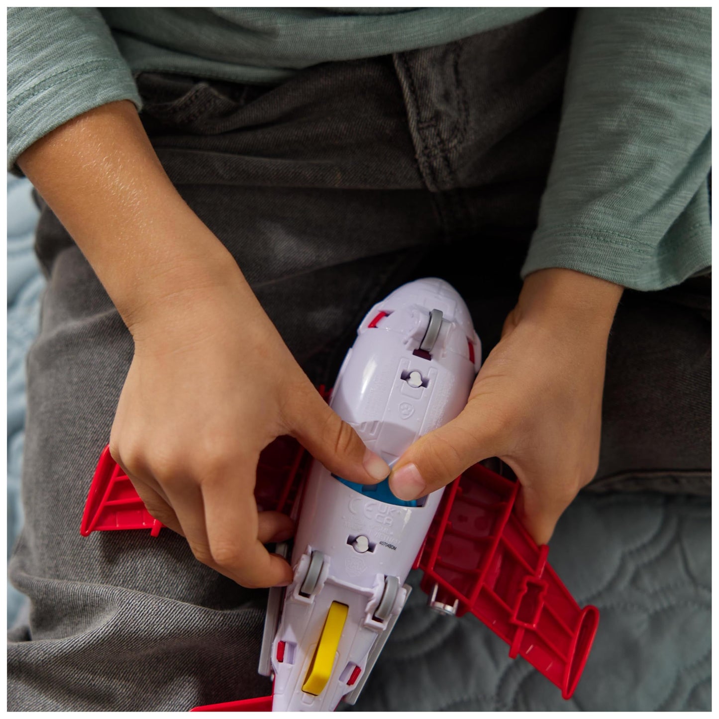 Paw Patrol: Air Rescue Marshall Action Figure & Hero Hydro Plane Toy with Projectile Launcher & 2 Projectiles, Kids’ Toys for Boys & Girls Aged 3+