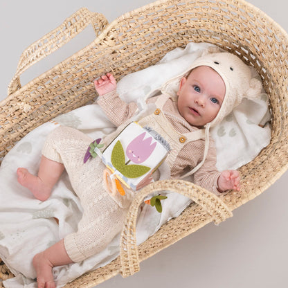 Taf Toys Urban Garden Activity Cube Sensory Baby Hanging Toy. Includes Teether, Baby Safe Mirror, Padded Handle, Chime Bell. Clips on Cot, Pram or Car Seat. Suitable for Boys & Girls 0 month +