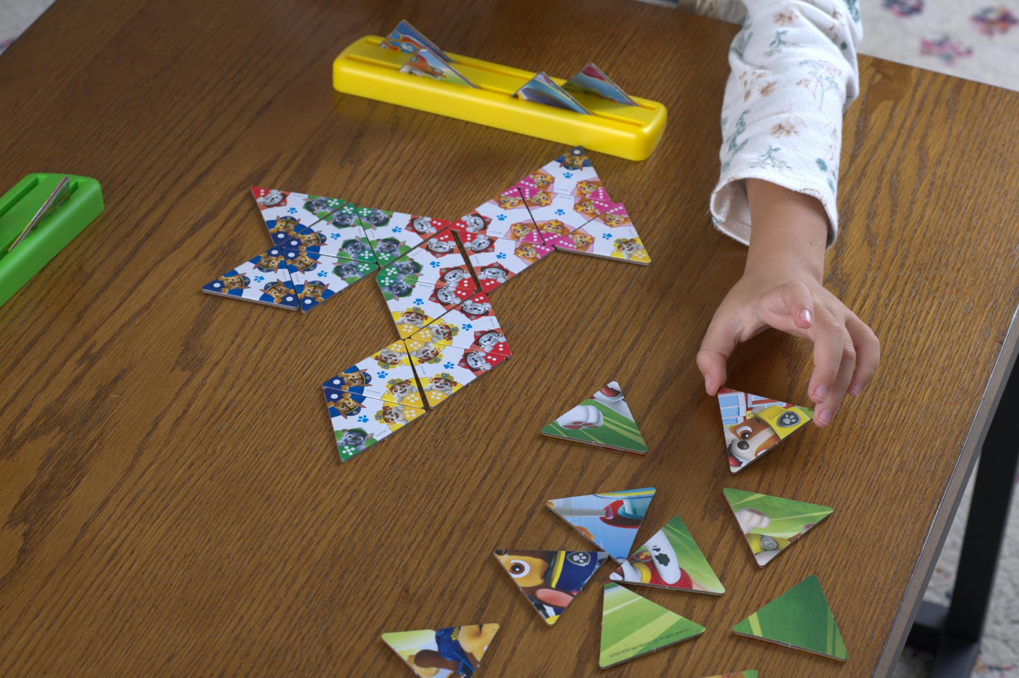 Triominos Junior: Paw Patrol | Match Your Favourite Paw Patrol Characters or Complete the Triangular Puzzle! | For 1-4 Players Ages 3+