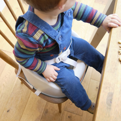 Prince Lionheart Booster Squish Seat | 18m+ - 5yrs (60lbs) | Lightweight | 3-Point Harness | Rigid Base | Springy Seat | Slip-Resistant | Attached To Chair & Child - Galactic Grey