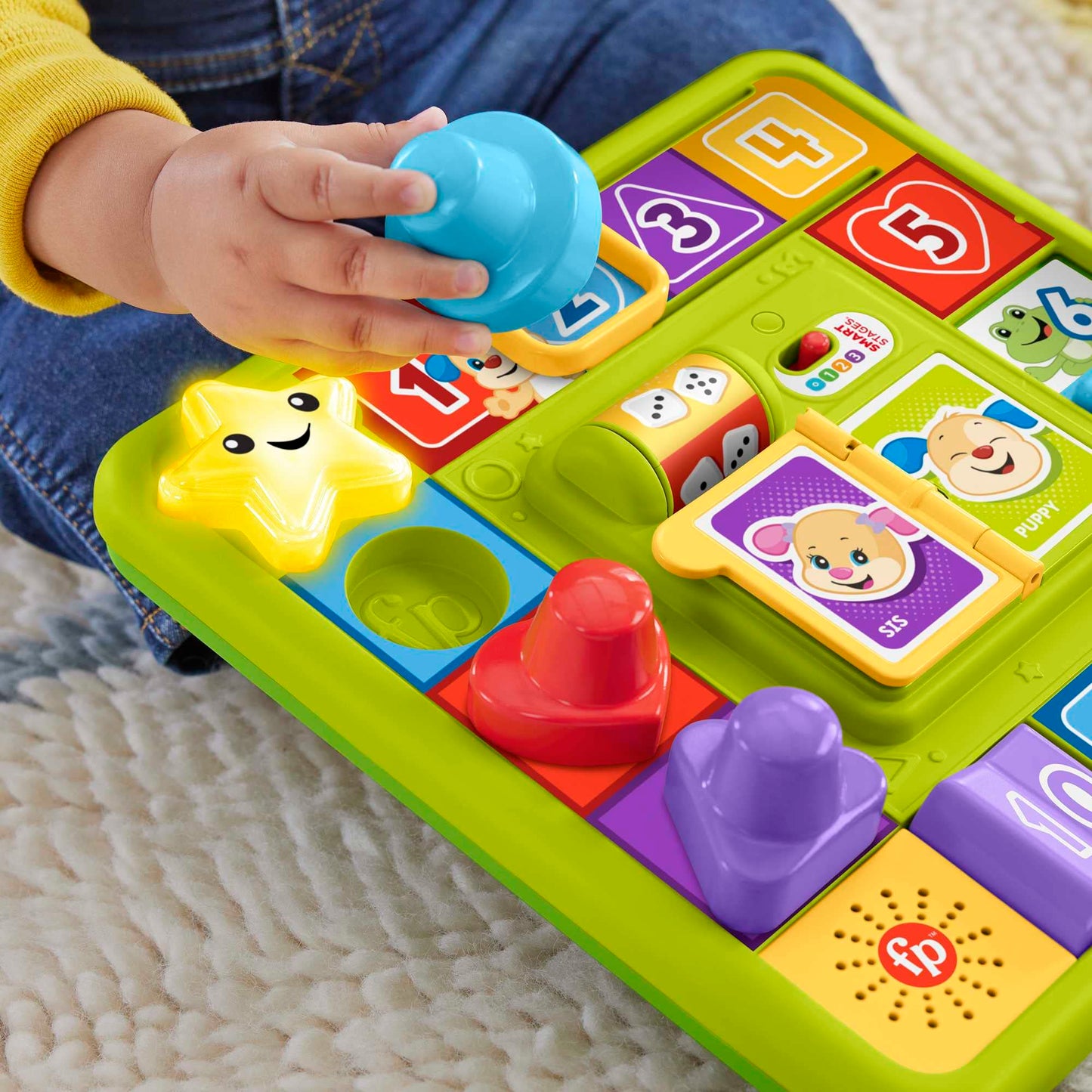 Fisher-Price Pretend Board Game Baby Toy with Lights and Smart Stages Learning Content, Laugh and Learn Puppy’s Game Activity Board, UK English Version, HRB76