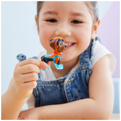 Paw Patrol: The Mighty Movie, Toy Jet Boat with Zuma Mighty Pups Action Figure, Lights and Sounds, Kids’ Toys for Boys and Girls 3+