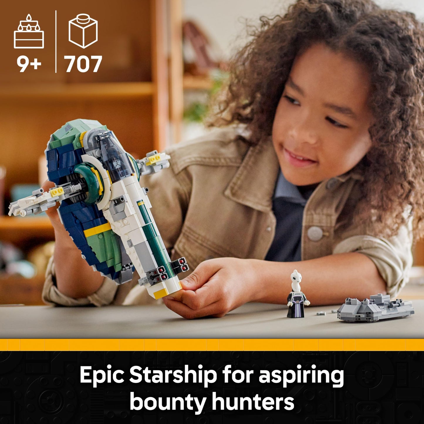 LEGO Star Wars 75433 Jango Fett's Starship with rotating wings and Boba Fett minifigure, ideal for play and display.