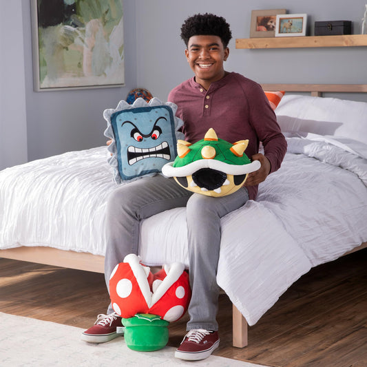 Club Mocchi Mocchi Mega Piranha plush toy, 40 cm Super Mario soft toy for boys and girls, Nintendo merchandise for bedroom decor