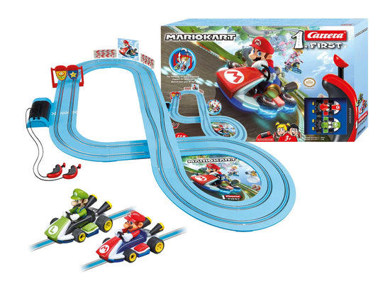 Carrera FIRST Nintendo Mario Kart slot car racing set with flip elements, 2.9 meters long, suitable for children aged 3+.