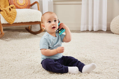 VTech Baby My Everyday Gadgets, Pretend Play Toy Keys and Phone with Light Up Buttons, Textured Popper Keys, Music & Melodies, Fine Motor Skills, Gift for Ages 3, 6, 9, 12 Months +, English Version