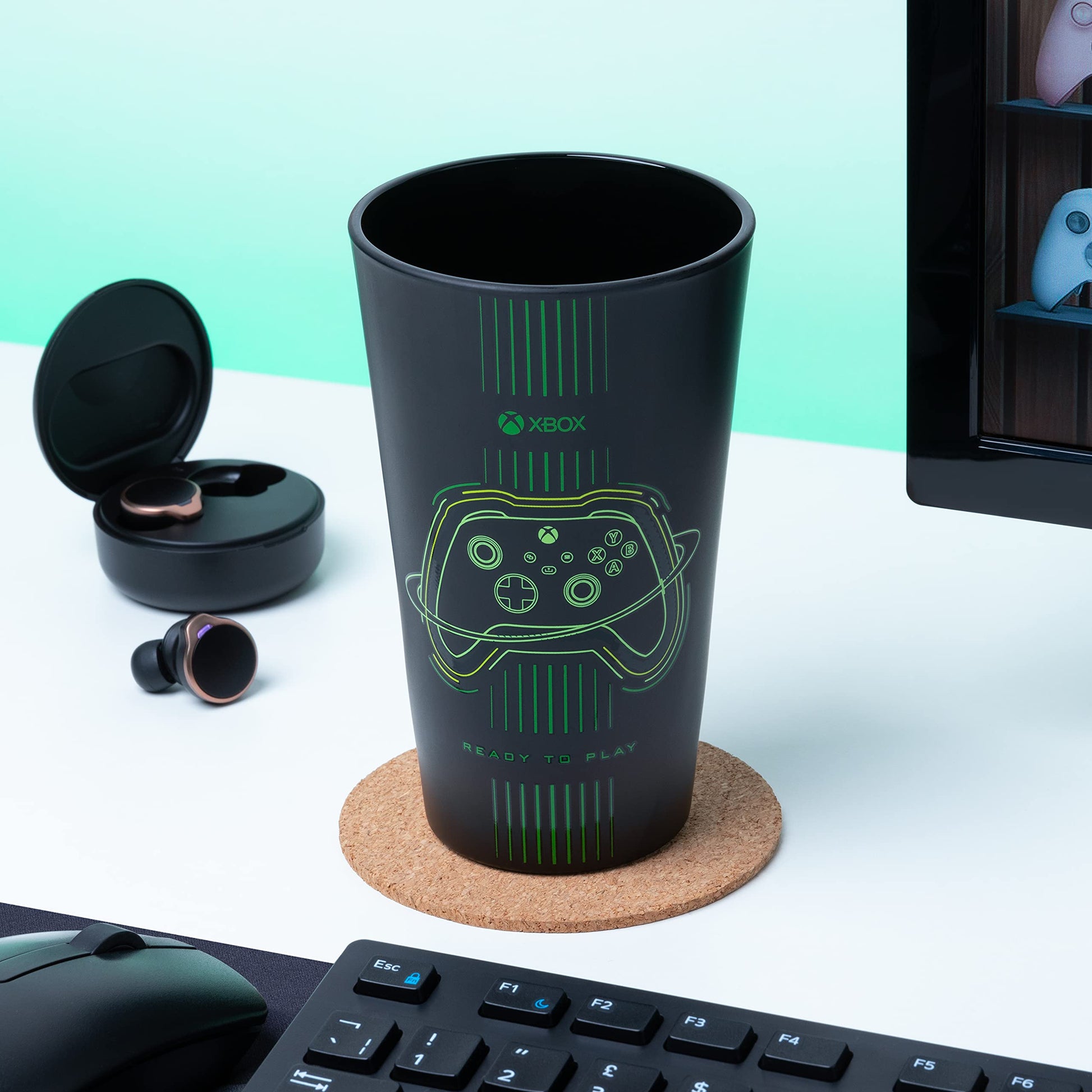 Paladone Xbox drinking glass with matte black and green finish, featuring original Xbox controller design for cold drinks, 400ml capacity.