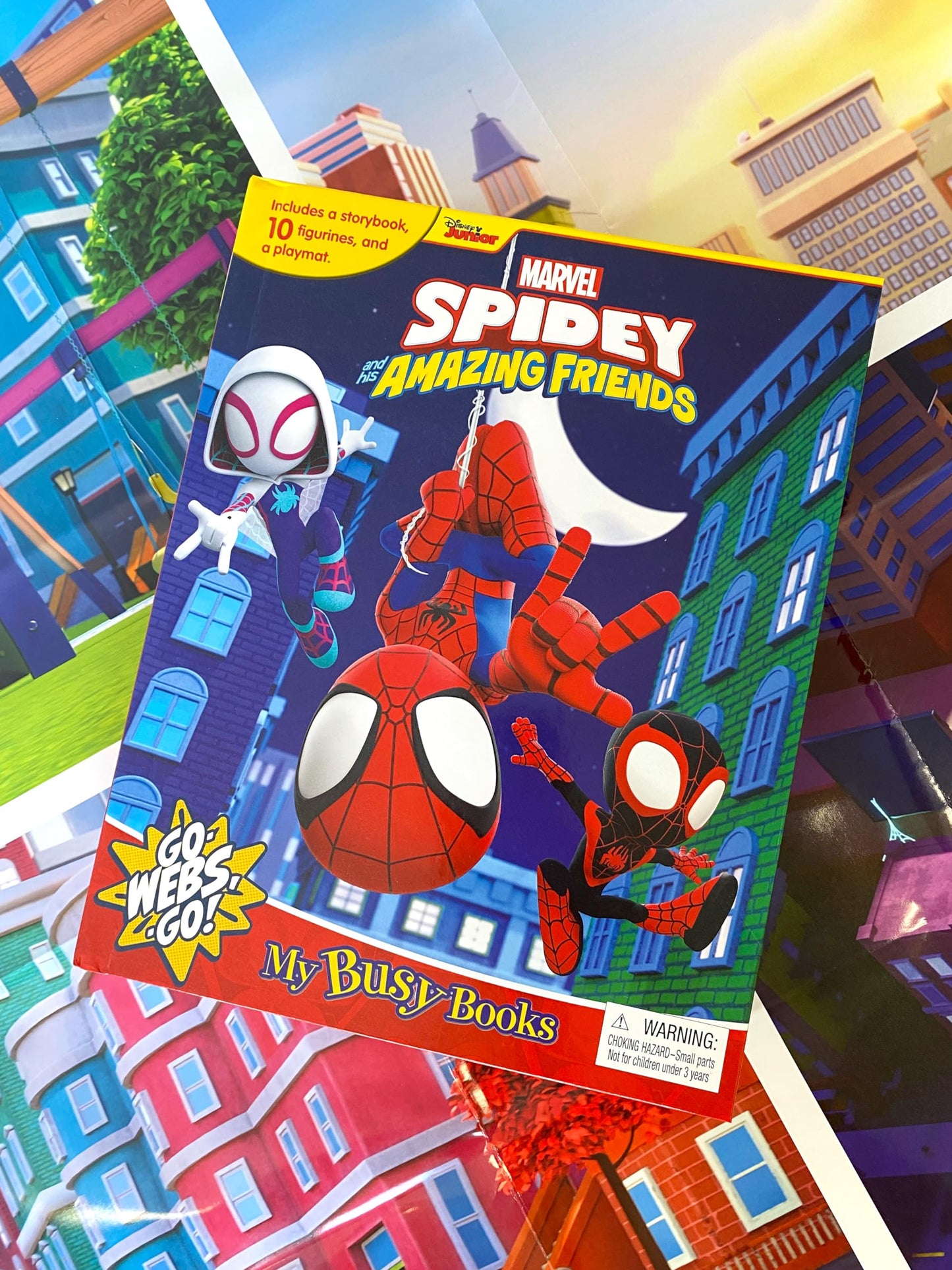 Marvel Spidey and his Amazing Friends My Busy Books - Storybook, 10 figurines, playmat