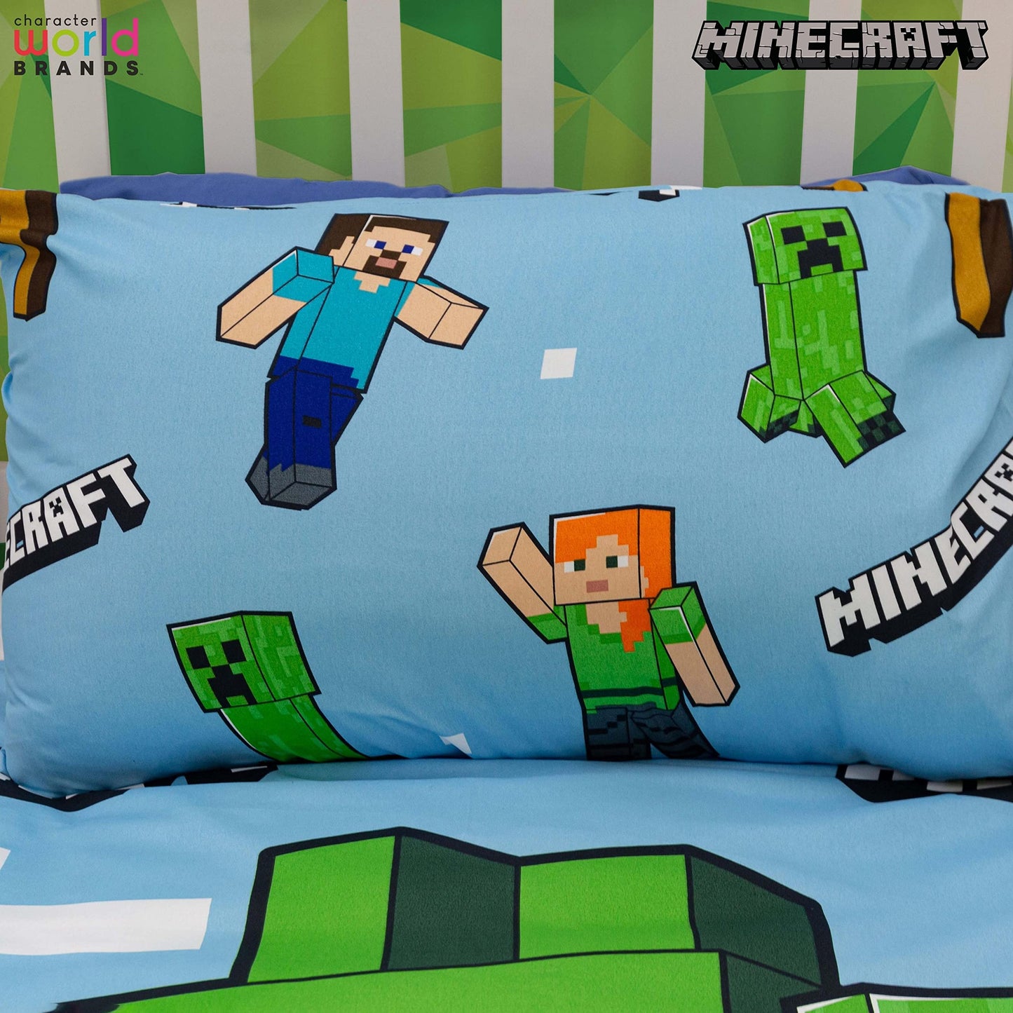 Minecraft Official Single Duvet Cover Set, Epic Design | Blue Reversible 2 Sided Bedding Duvet Cover Official Merchandise Including Matching Pillow Case