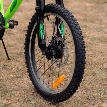 Huffy Extent 20-Inch Boys’ Mountain Bike, 6-Speed Microshift Gear System, Front Suspension, Durable Steel Frame, All-Terrain Tyres, For Kids Ages 5–9 Years, Antifreeze Green