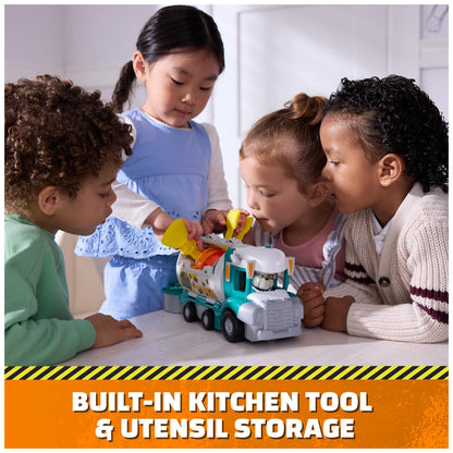 Rubble and Crew, Growlin’ Grub Food Truck Playset, Action Figure, Play Kitchen Accessories and Kinetic Build-It Play Sand, Kids’ Toys for Boys and Girls 3+