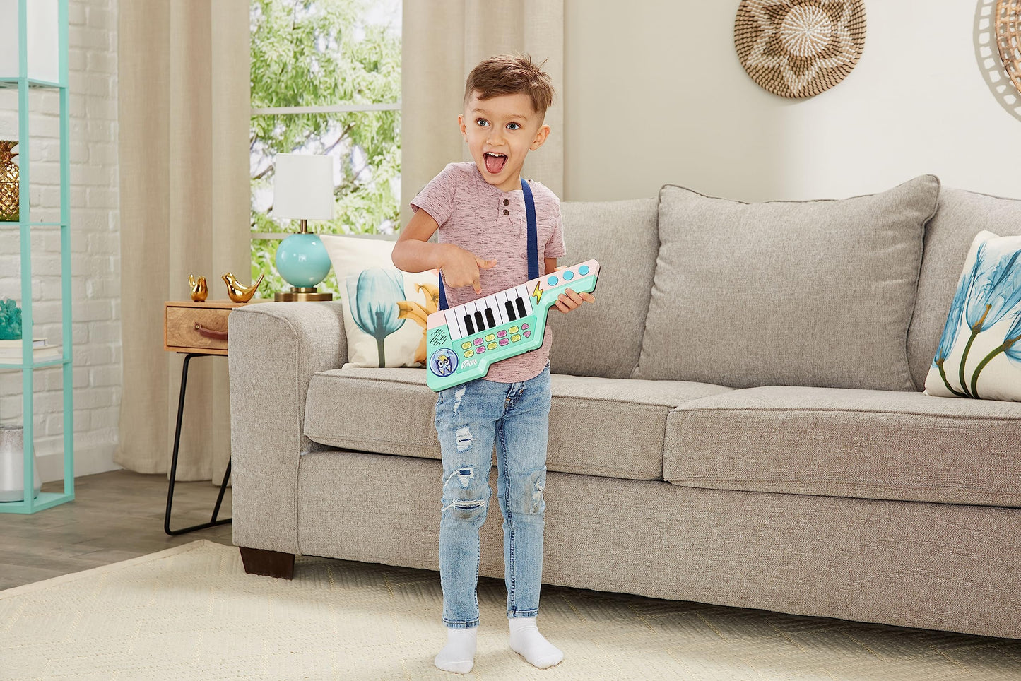 VTech Bluey Keytar, Official Bluey Toy with 5 Instrument Sounds, Phrases, Sound Effects & Melodies, Interactive Musical Toy for Kids 3, 4, 5+ Years, English Version